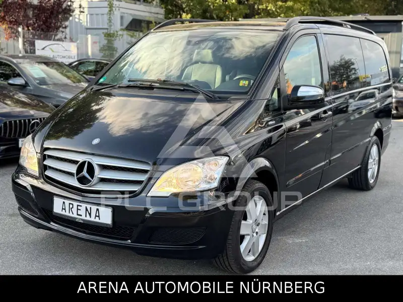 2011 Mercedes Benz Viano