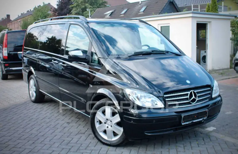 2011 Mercedes Benz Viano