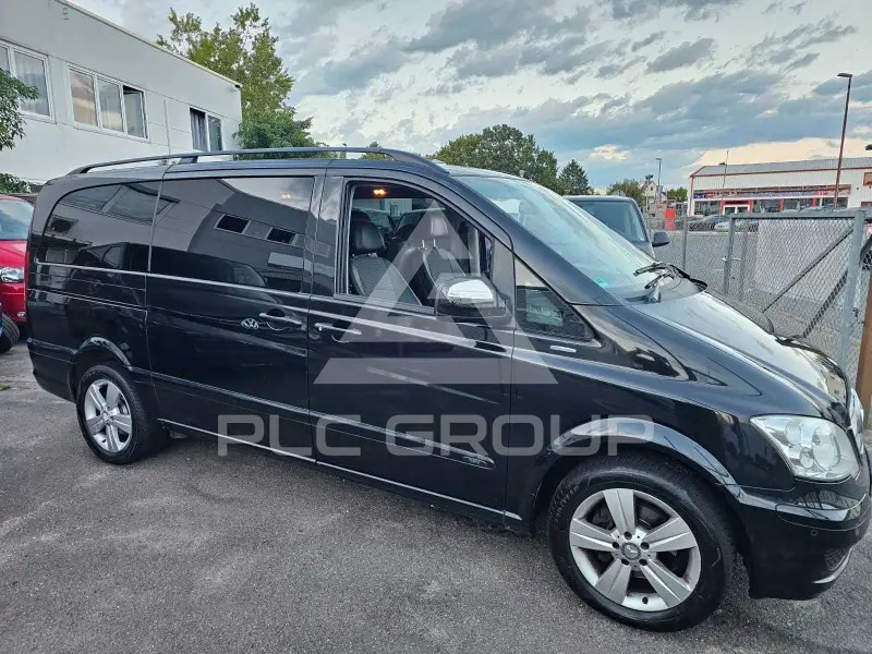 2011 Mercedes Benz Viano