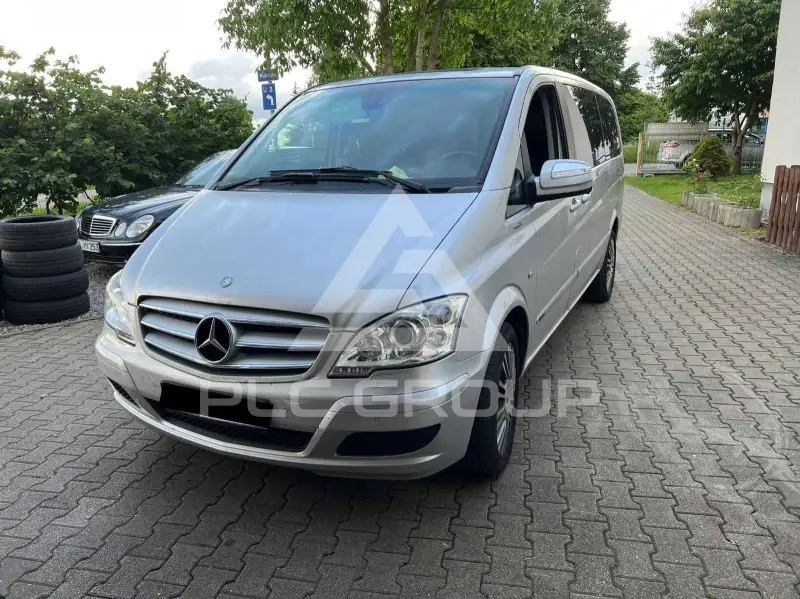 2011 Mercedes Benz Viano