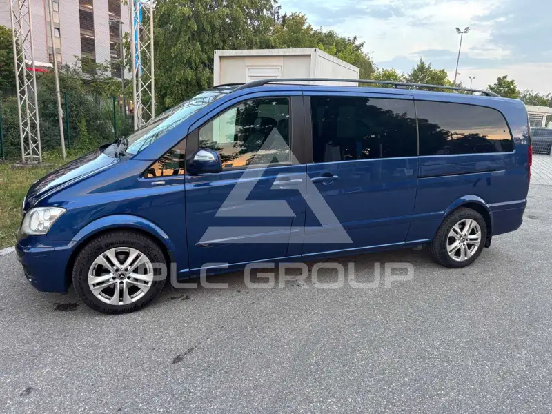 2011 Mercedes Benz Viano