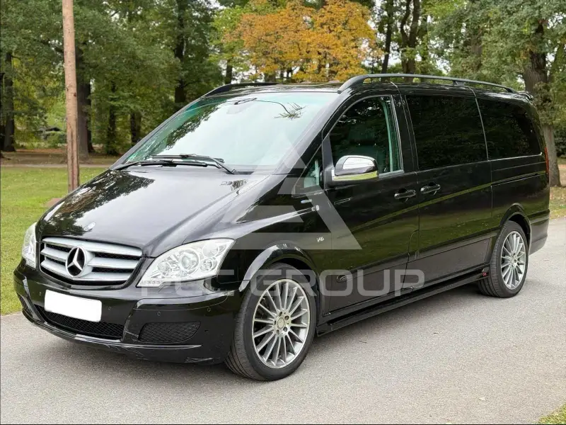 2011 Mercedes Benz Viano
