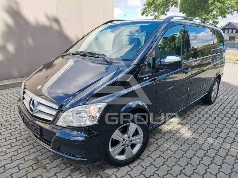 2011 Mercedes Benz Viano
