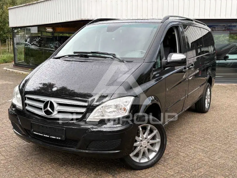 2011 Mercedes Benz Viano
