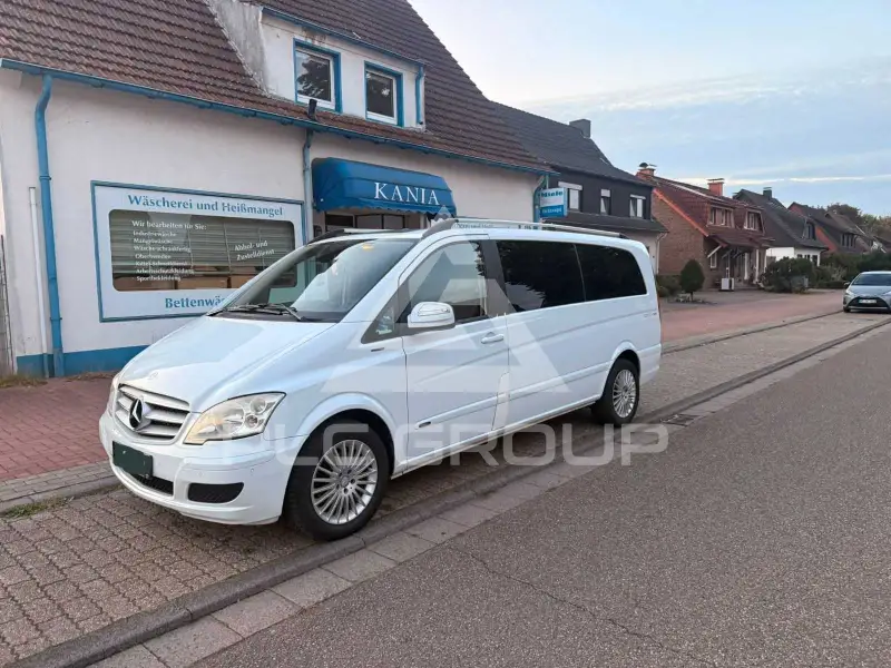 2011 Mercedes Benz Viano