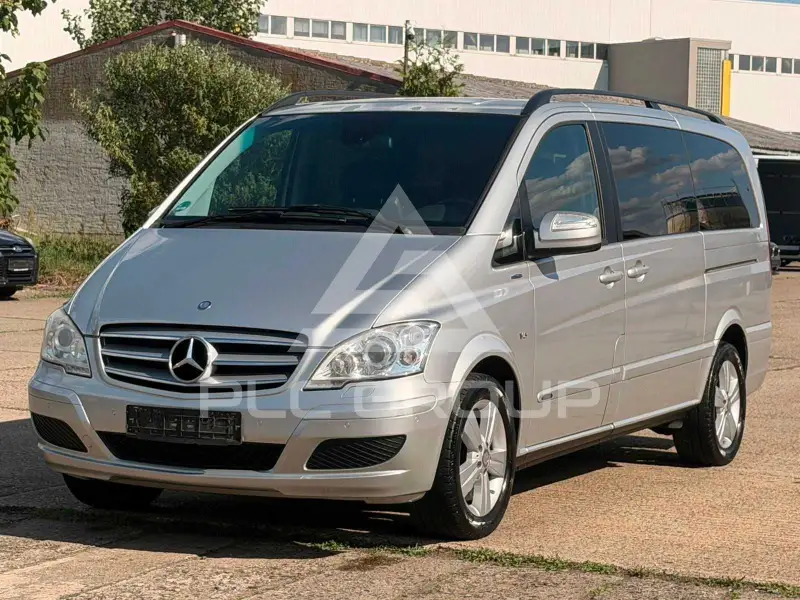 2011 Mercedes Benz Viano