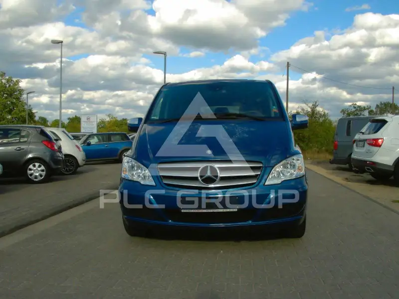 2011 Mercedes Benz Viano