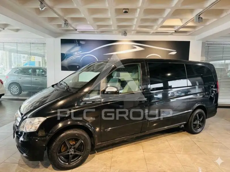 2011 Mercedes Benz Viano