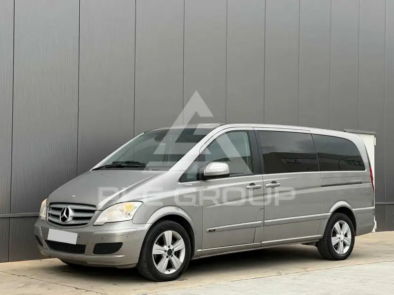 2011 Mercedes Benz Viano