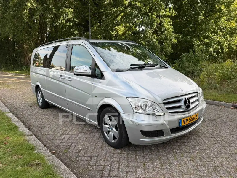 2011 Mercedes Benz Viano