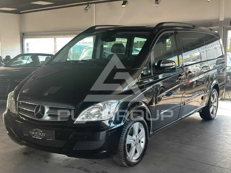 2011 Mercedes Benz Viano