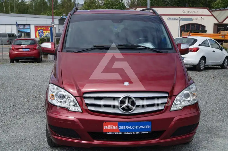 2011 Mercedes Benz Viano