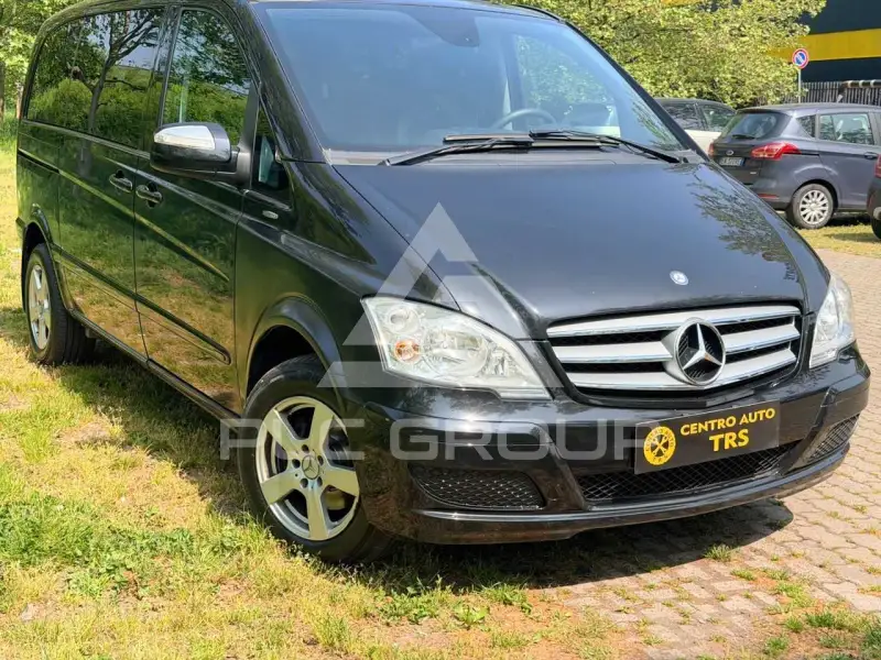 2011 Mercedes Benz Viano