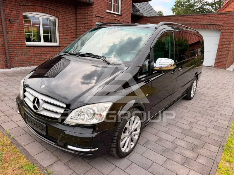 2011 Mercedes Benz Viano