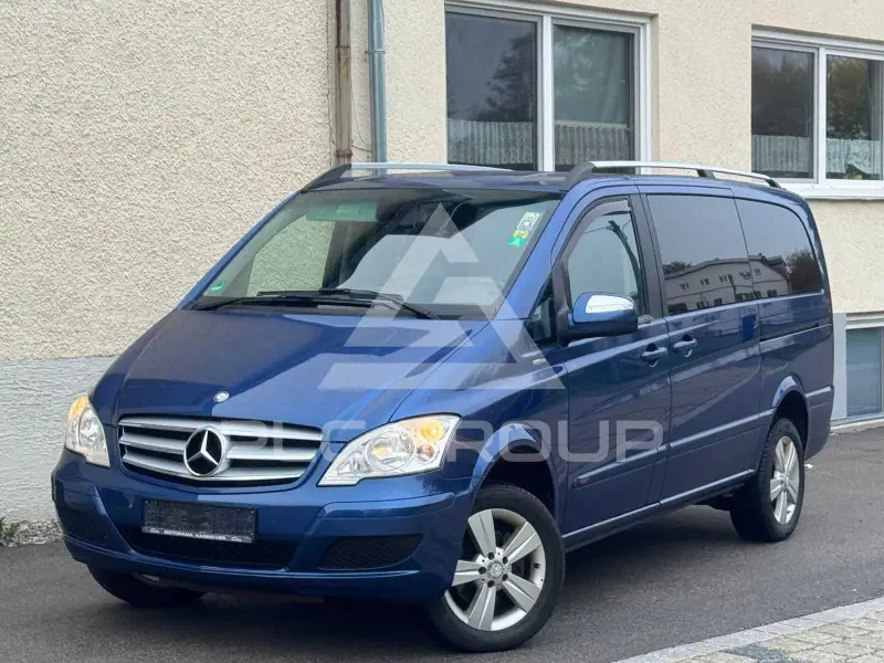 2011 Mercedes Benz Viano