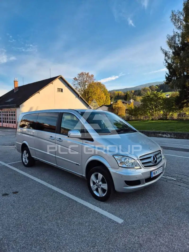 2011 Mercedes Benz Viano