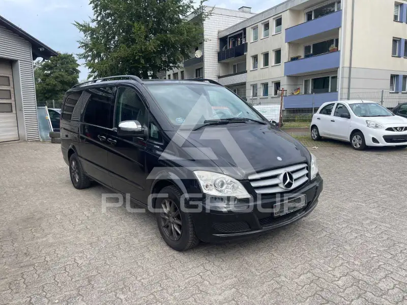 2011 Mercedes Benz Viano