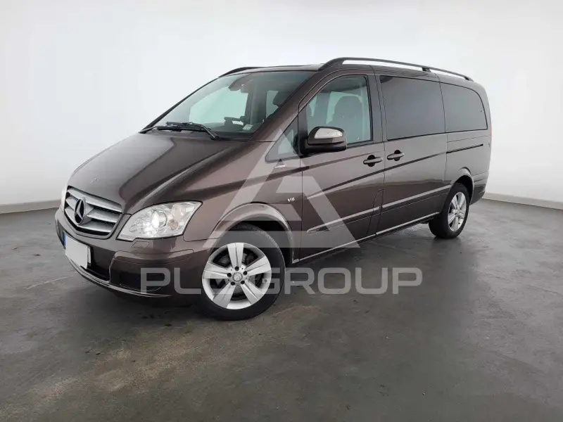 2011 Mercedes Benz Viano