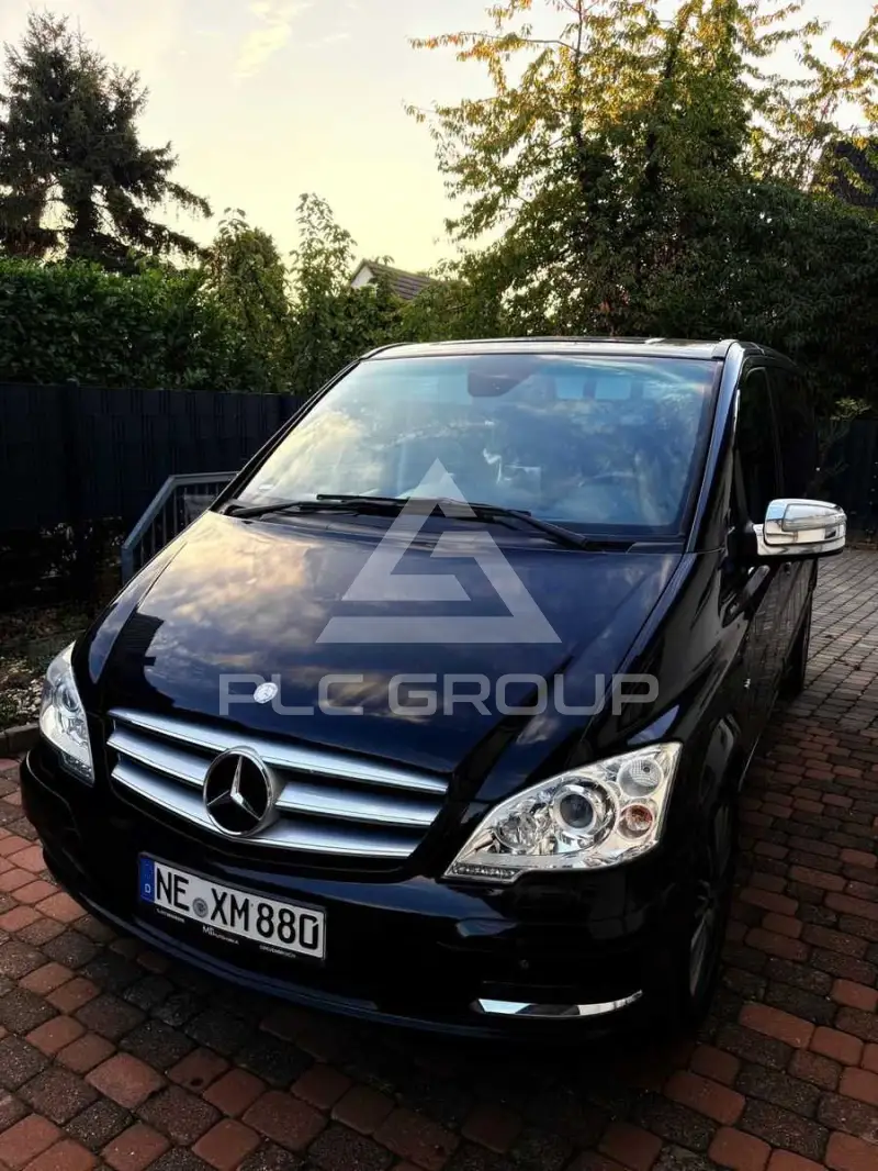 2011 Mercedes Benz Viano
