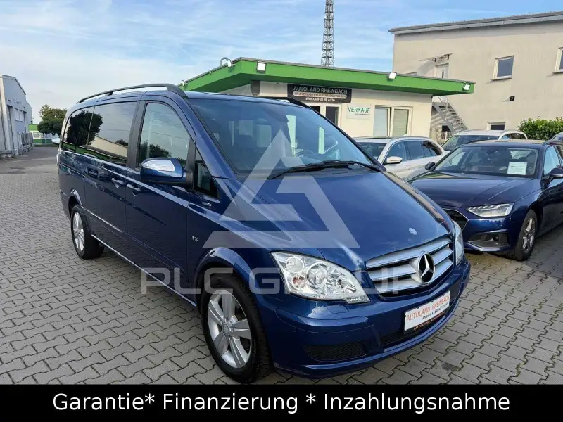 2011 Mercedes Benz Viano