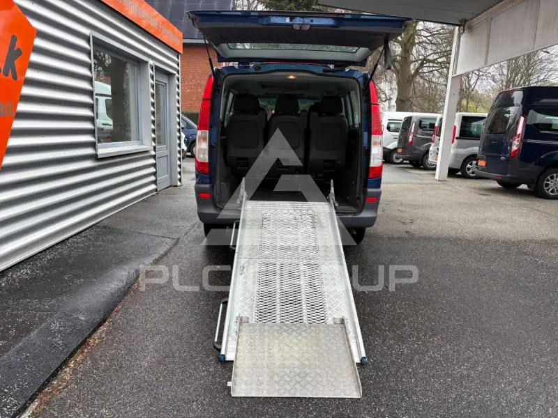 2011 Mercedes Benz Vito