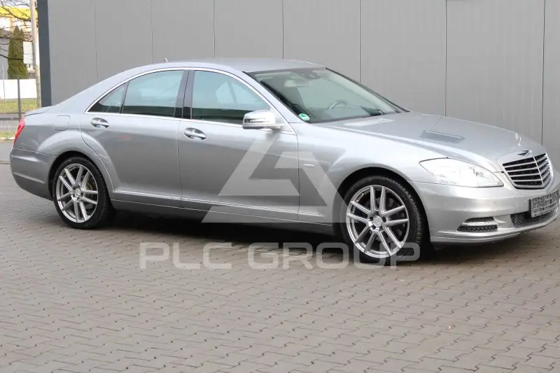 2011 Mercedes Benz S 400