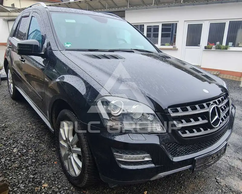 2011 Mercedes Benz ML 300
