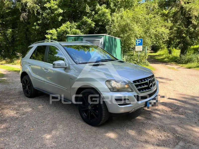 2011 Mercedes Benz ML 300