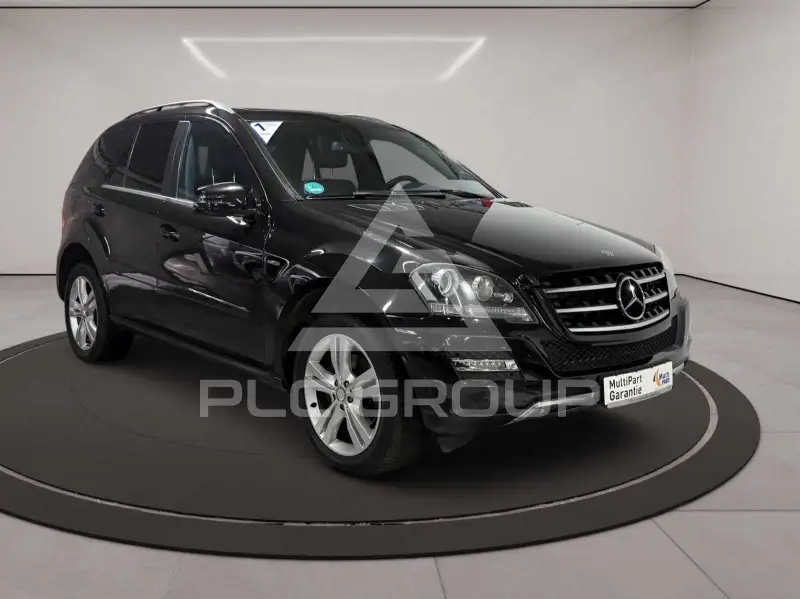 2011 Mercedes Benz ML 300
