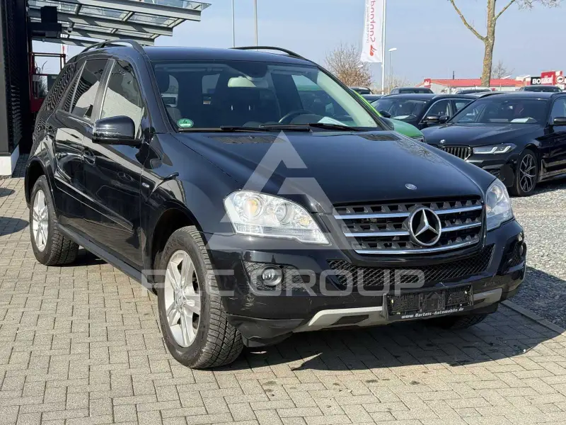 2011 Mercedes Benz ML 300