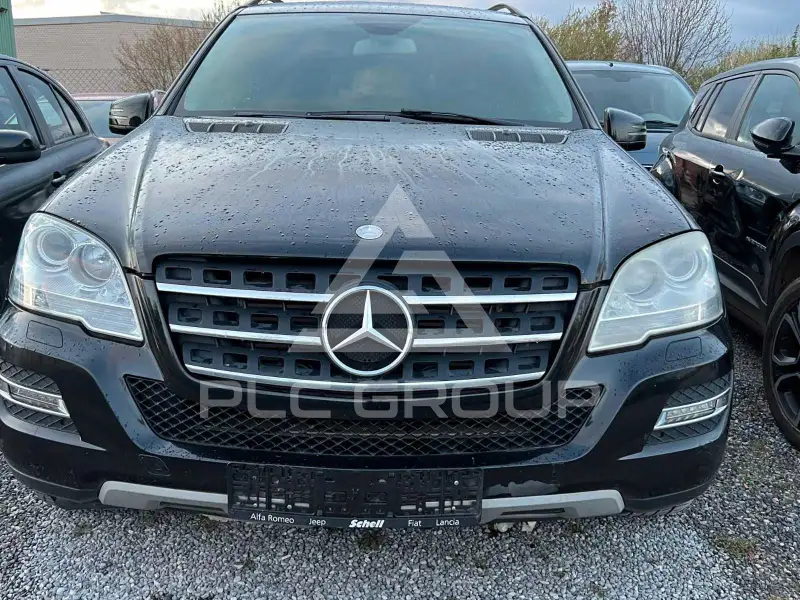 2011 Mercedes Benz ML 300