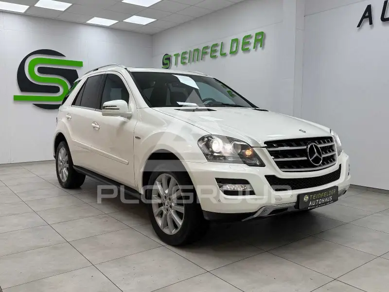 2011 Mercedes Benz ML 300