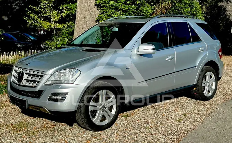 2011 Mercedes Benz ML 300