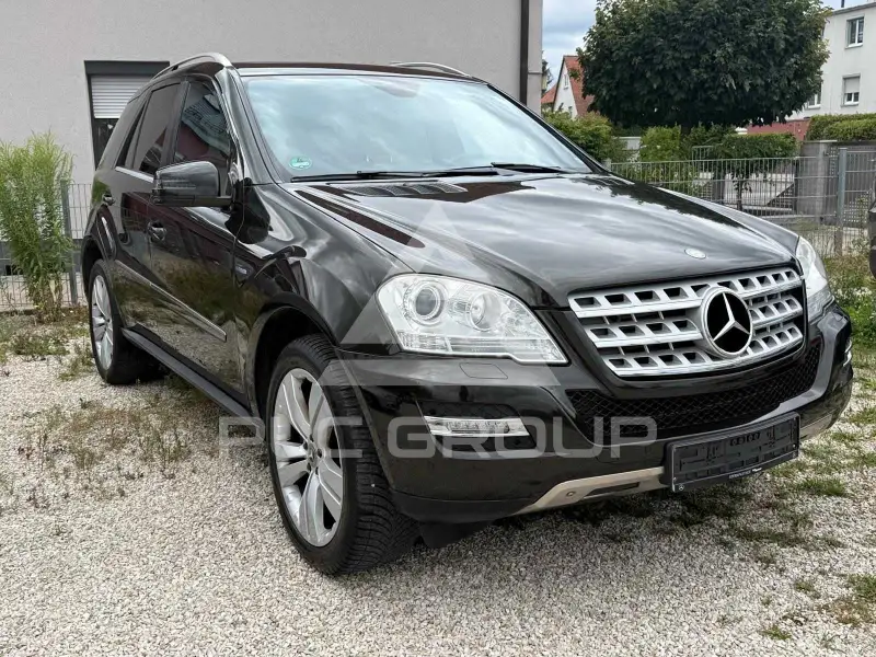 2011 Mercedes Benz ML 300
