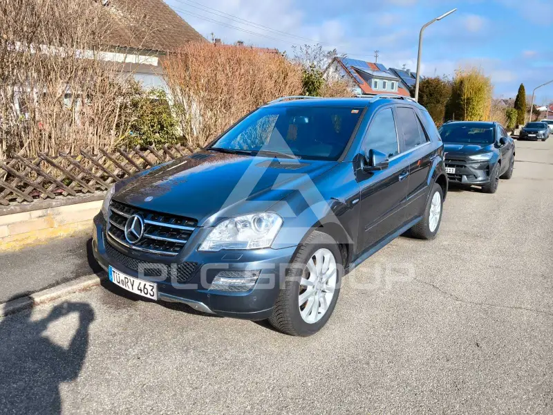 2011 Mercedes Benz ML 300