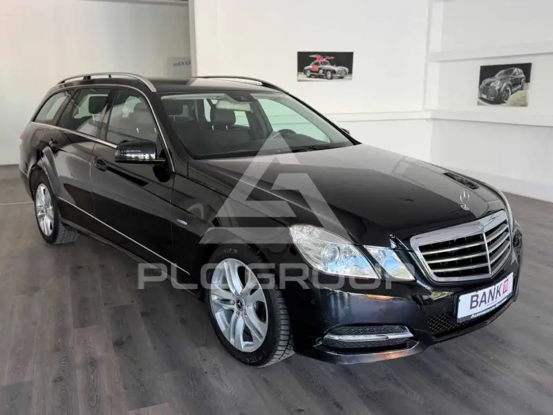 2011 Mercedes Benz E 200