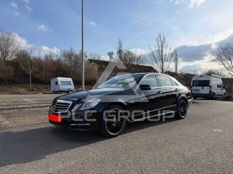 2011 Mercedes Benz E 200