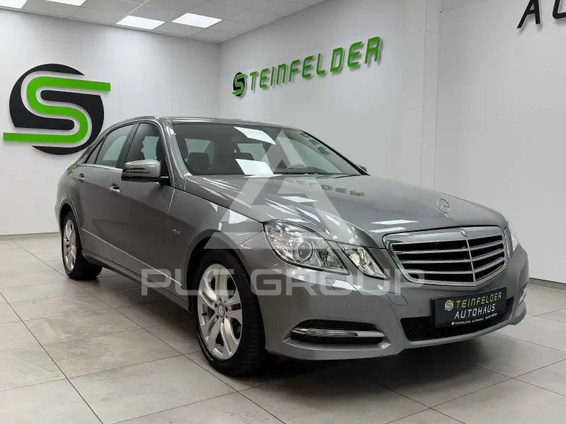 2011 Mercedes Benz E 200