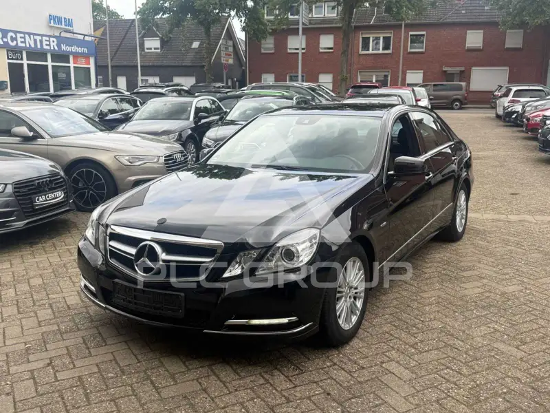2011 Mercedes Benz E 200