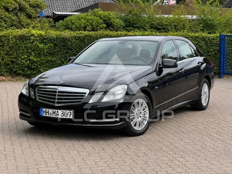 2011 Mercedes Benz E 200