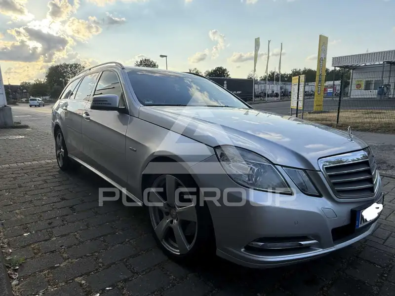 2011 Mercedes Benz E 200