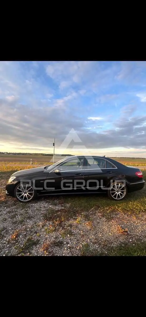 2011 Mercedes Benz E 200