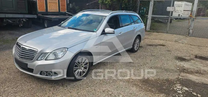 2011 Mercedes Benz E 200