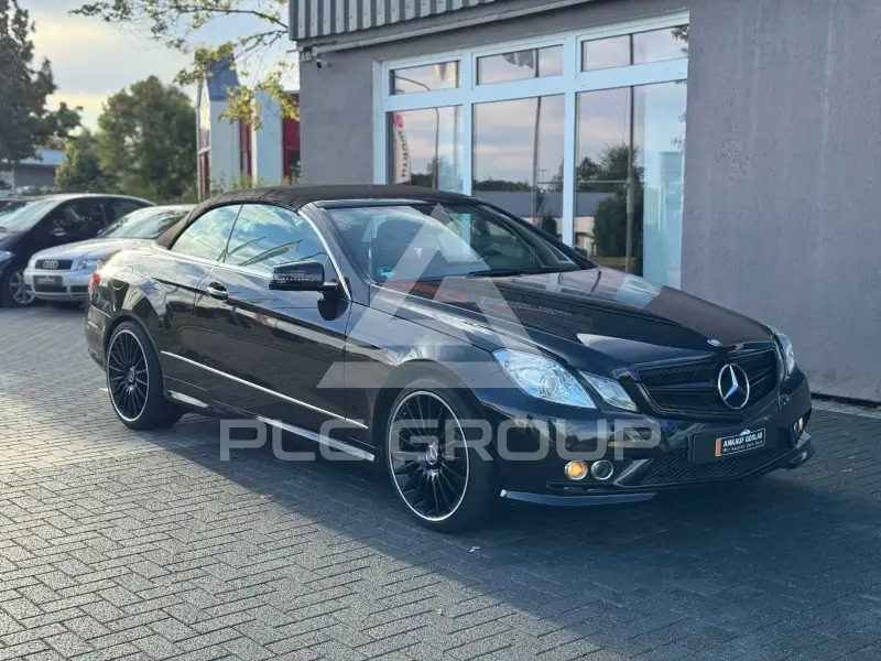 2011 Mercedes Benz E 200
