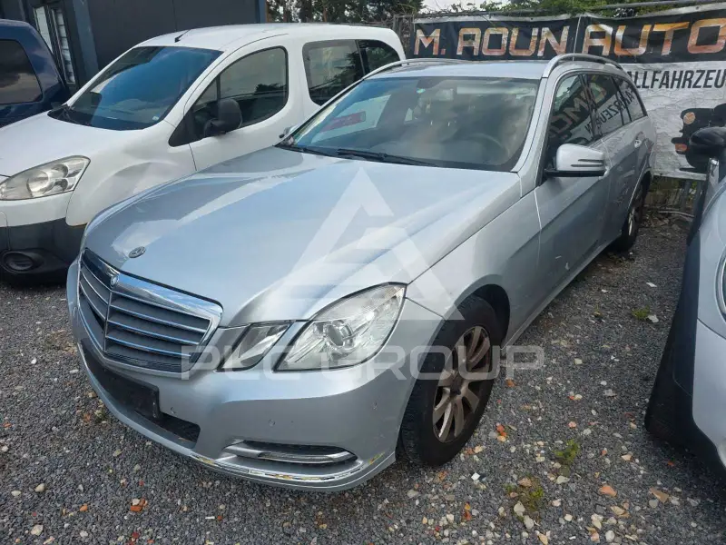 2012 Mercedes Benz E 200