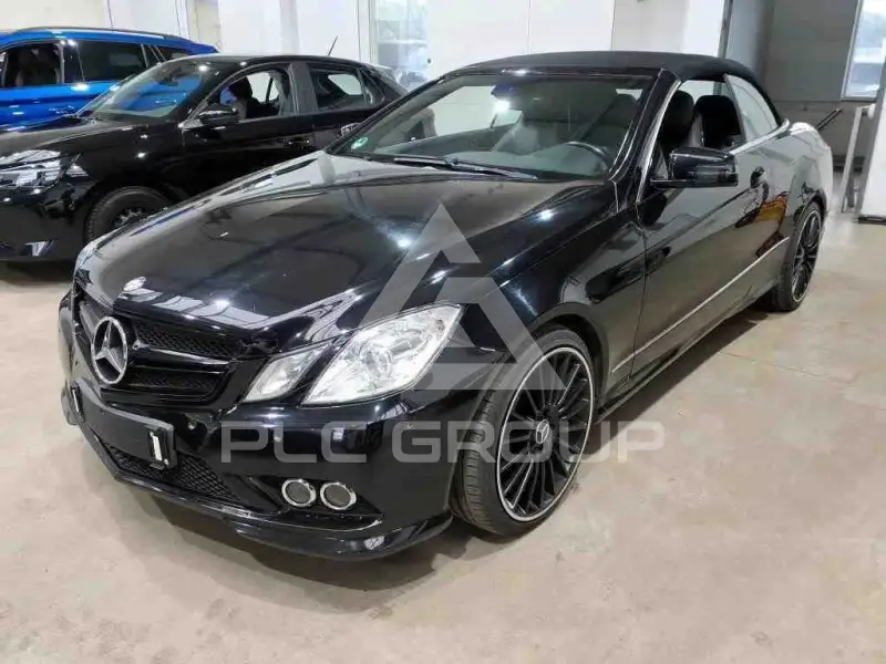 2011 Mercedes Benz E 200