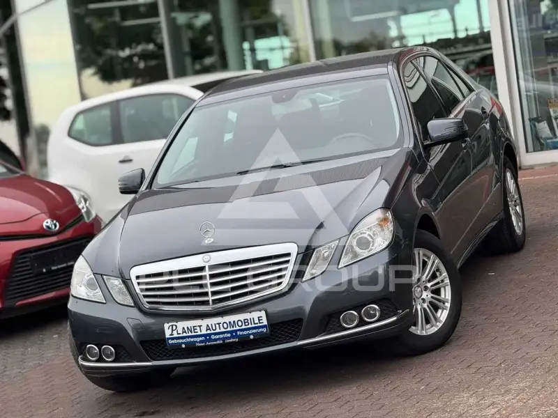 2011 Mercedes Benz E 200