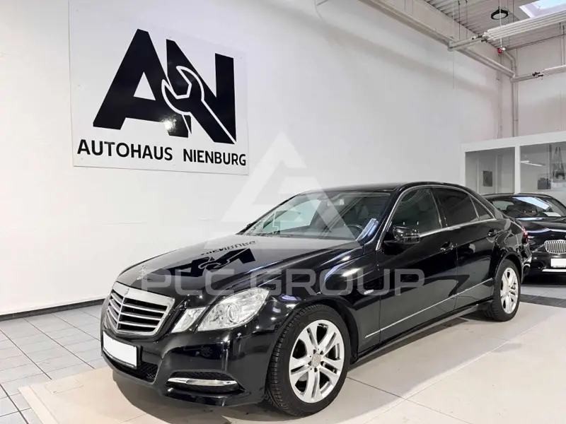 2011 Mercedes Benz E 200