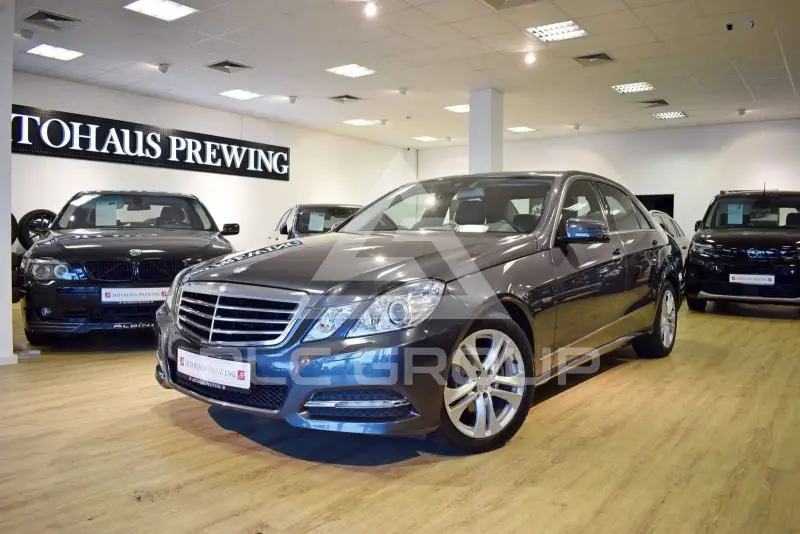 2011 Mercedes Benz E 200