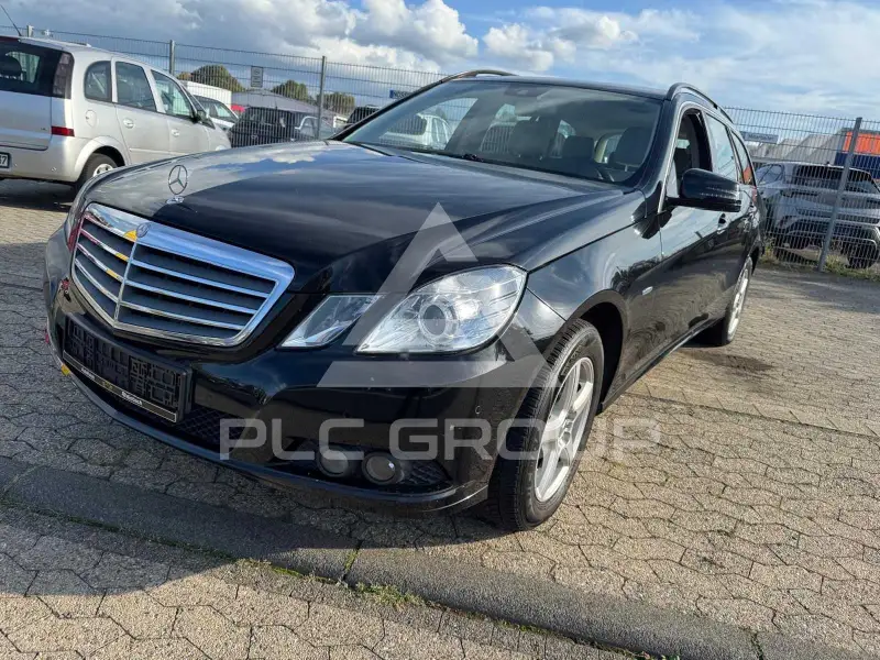 2011 Mercedes Benz E 200